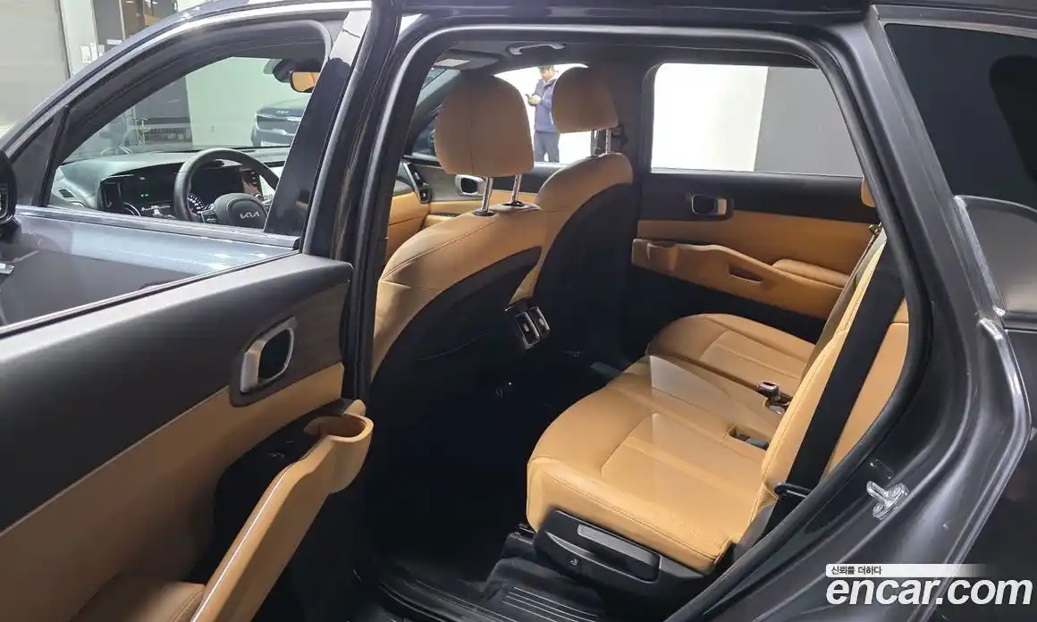 Kia Sorento 2022 1.6 автомат (гидро), фото 17
