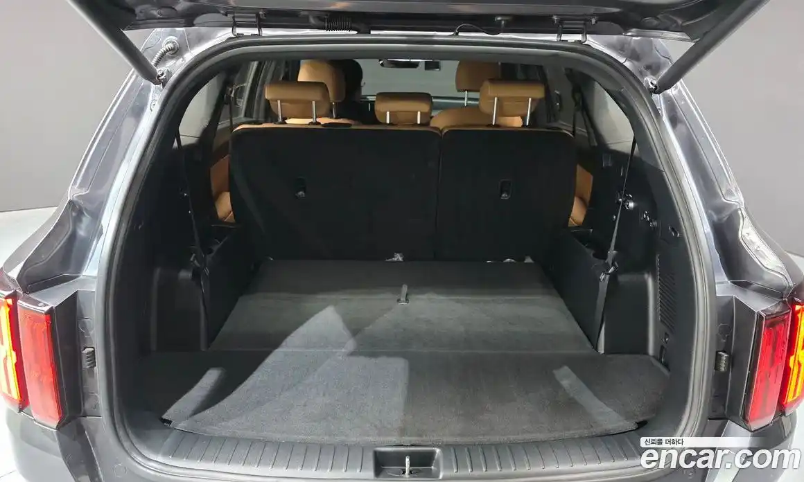 Kia Sorento 2022 1.6 автомат (гидро), фото 28
