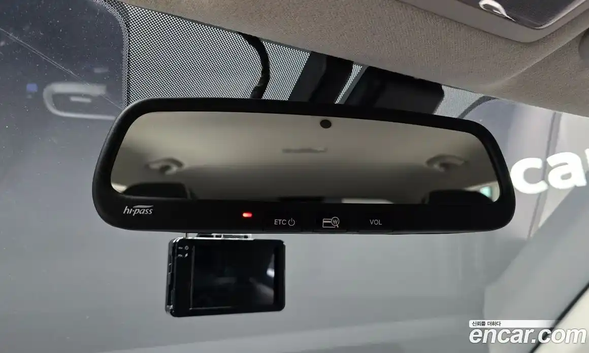 Hyundai Venue 2025 1.6 автомат (гидро), фото 24