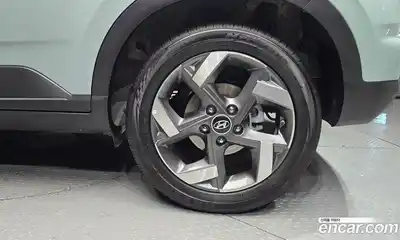 Hyundai Venue 2025 1.6 автомат (гидро), миниатюра 7