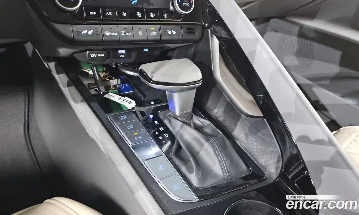 Hyundai Avante 2025 1.6 автомат (гидро), фото 12