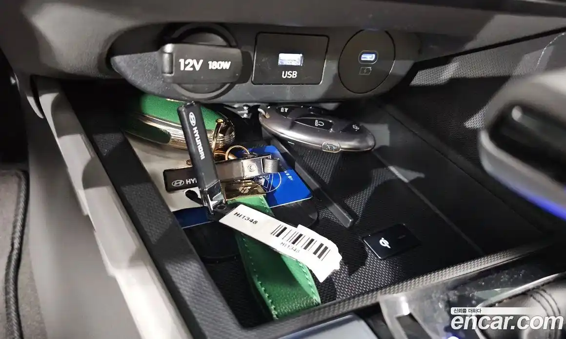 Hyundai Avante 2025 1.6 автомат (гидро), фото 24