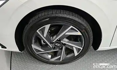 Hyundai Avante 2025 1.6 автомат (гидро), миниатюра 5