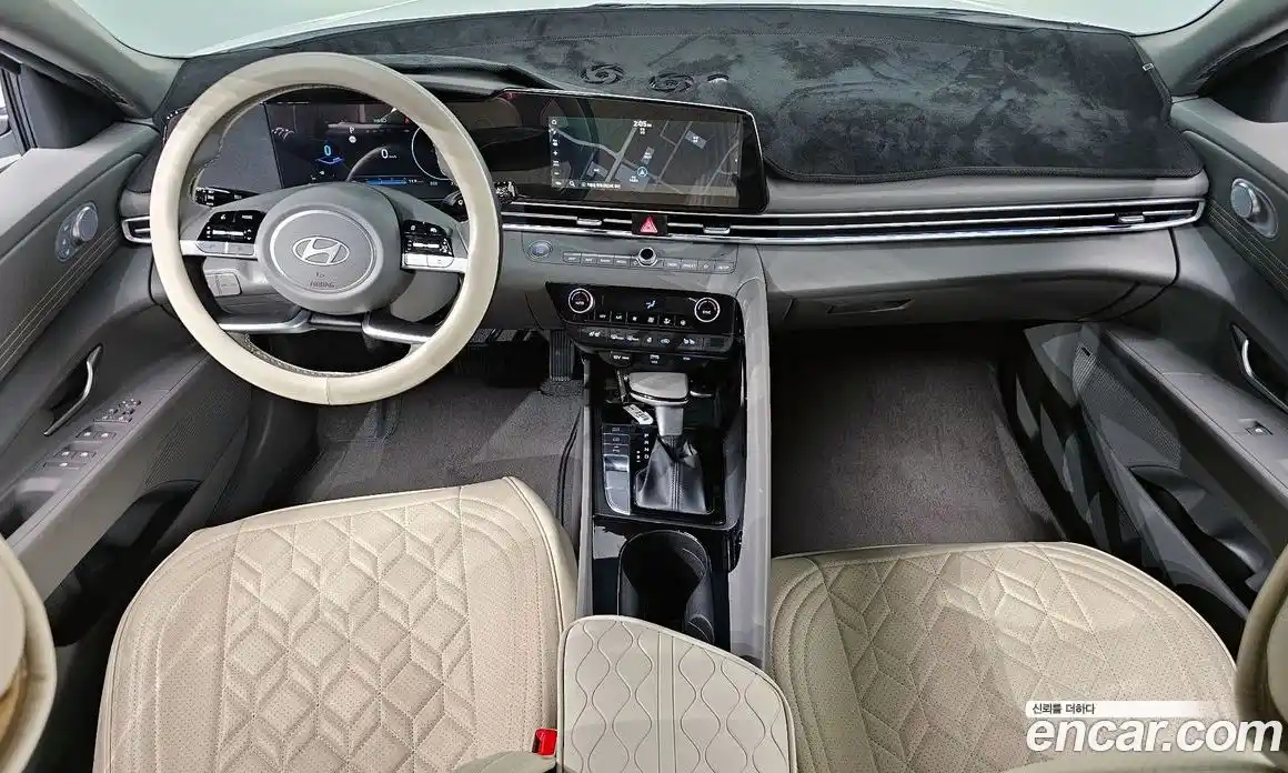 Hyundai Avante 2025 1.6 автомат (гидро), фото 10