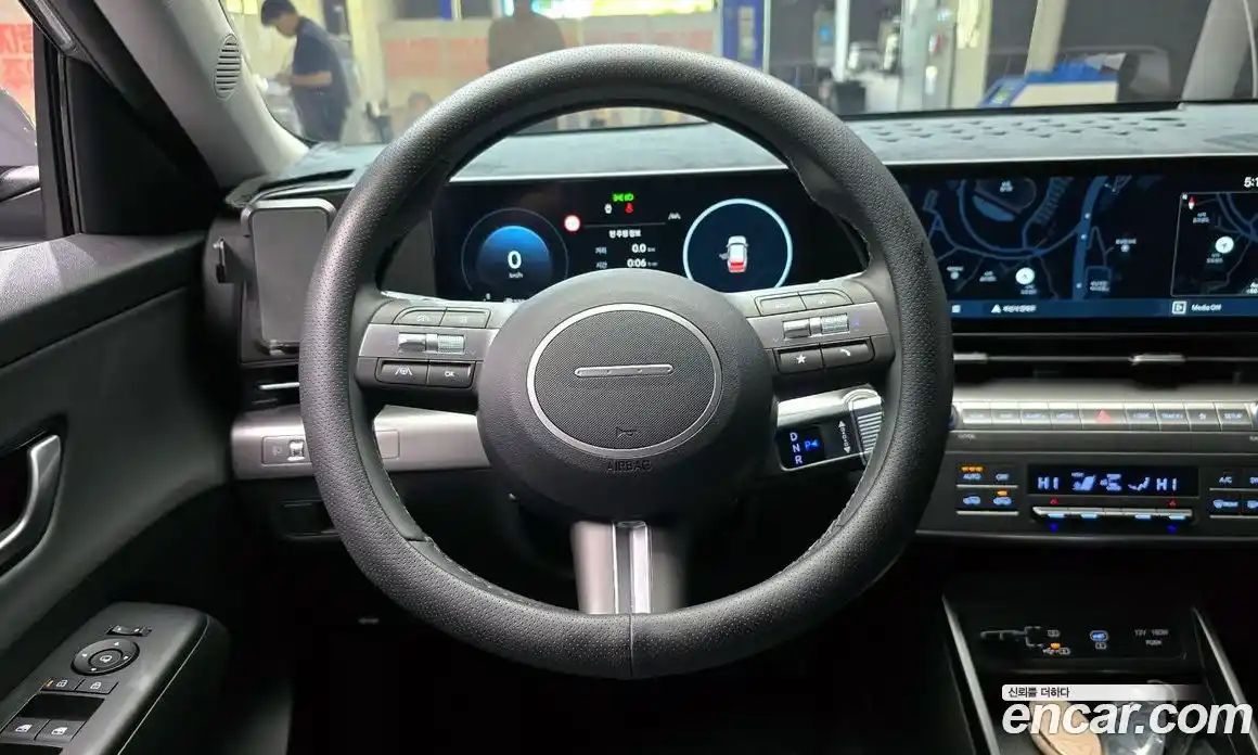 Hyundai Kona 2026 1.6 автомат (гидро), фото 19