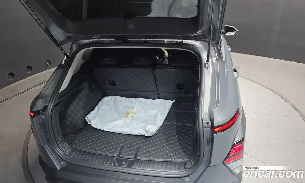 Hyundai Kona 2026 1.6 автомат (гидро), фото 30