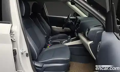 Hyundai Venue 2025 1.6 автомат (гидро), миниатюра 11
