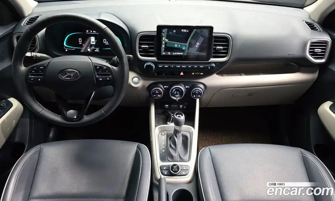 Hyundai Venue 2025 1.6 автомат (гидро), фото 7