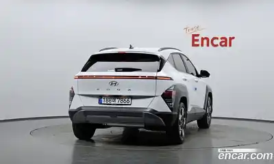 Hyundai Kona 2025 1.6 автомат (гидро), миниатюра 3