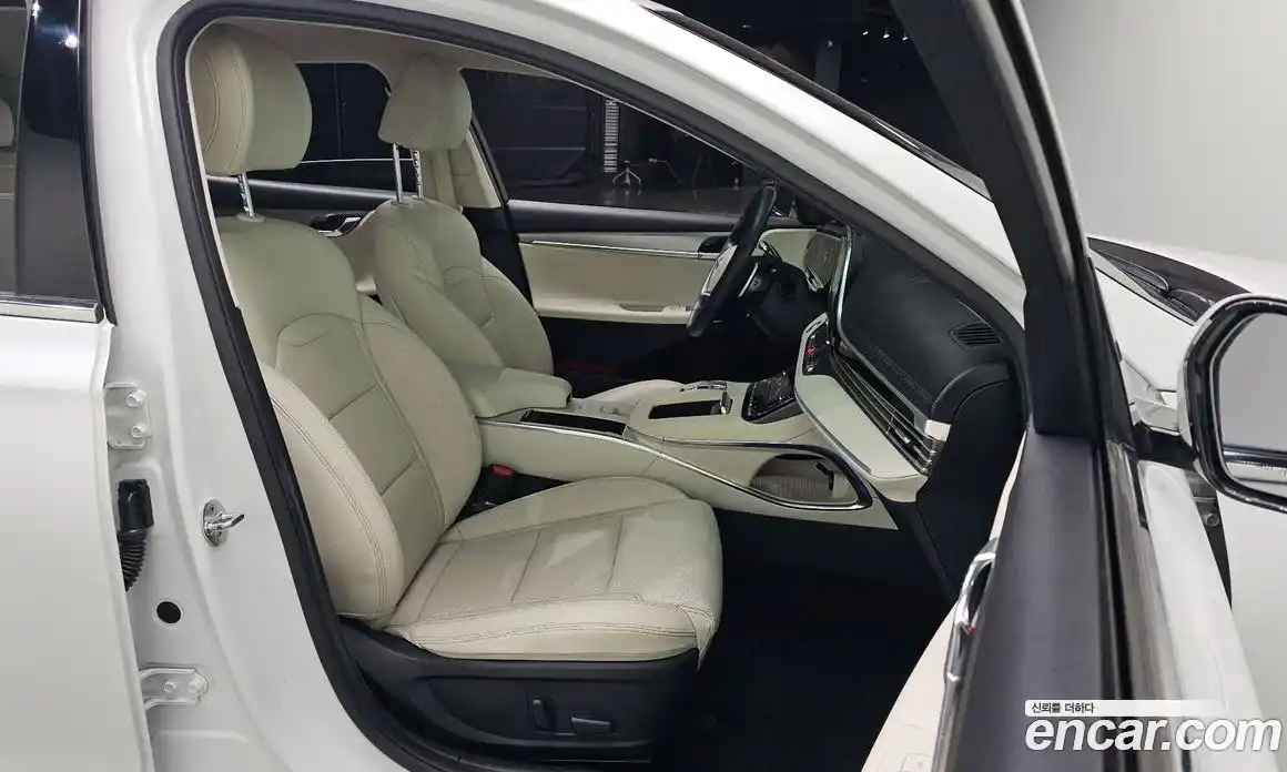 Hyundai Grandeur 2022 2.5 автомат (гидро), фото 18
