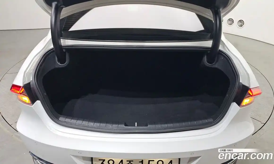 Hyundai Grandeur 2022 2.5 автомат (гидро), фото 28