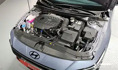 Hyundai Avante 2024 2.0 механика, миниатюра 6