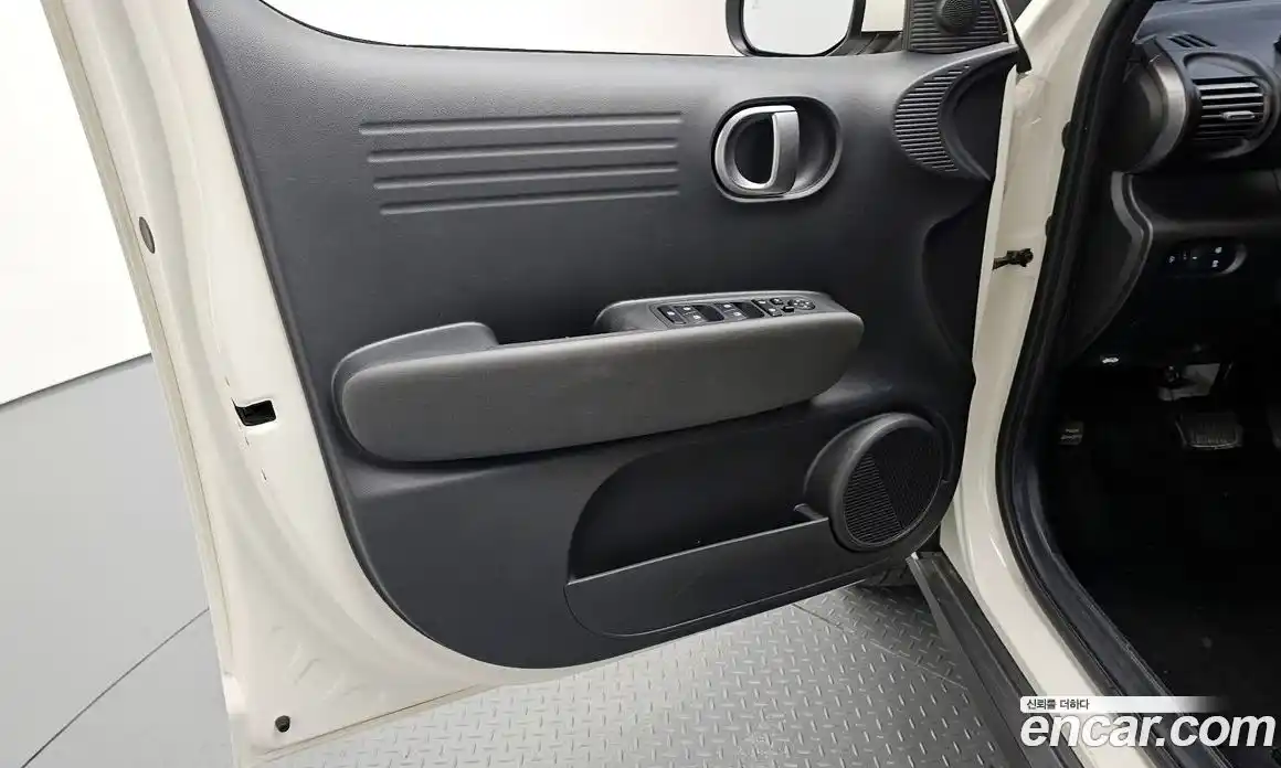 Hyundai Casper 2023 1.0 автомат (гидро), фото 14