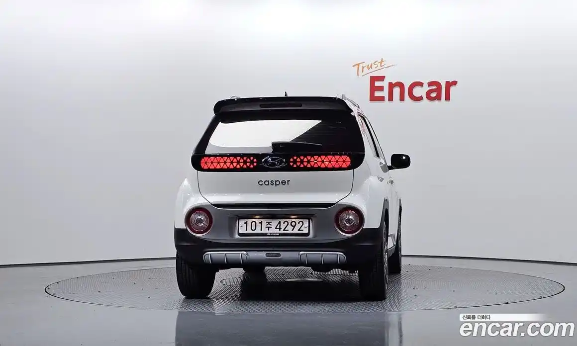 Hyundai Casper 2023 1.0 автомат (гидро), фото 4