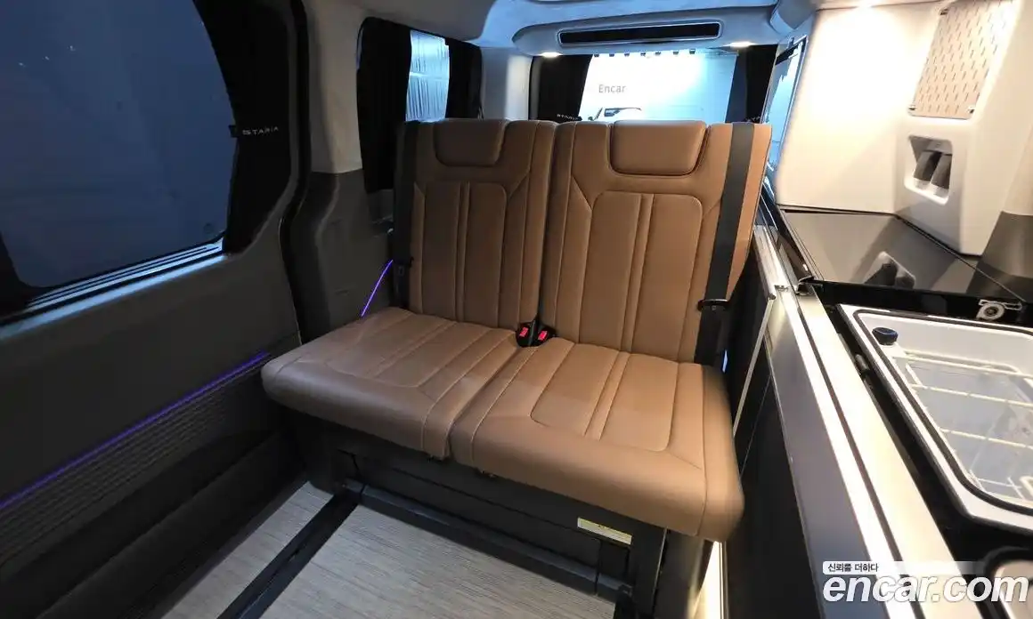 Hyundai Staria 2024 2.2 автомат (гидро), фото 16