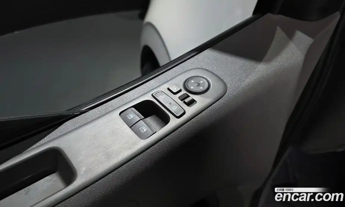 Hyundai Staria 2024 2.2 автомат (гидро), фото 30