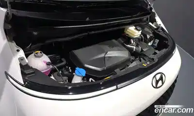Hyundai Staria 2024 2.2 автомат (гидро), миниатюра 6