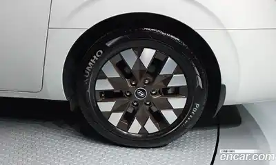 Hyundai Staria 2024 2.2 автомат (гидро), миниатюра 7