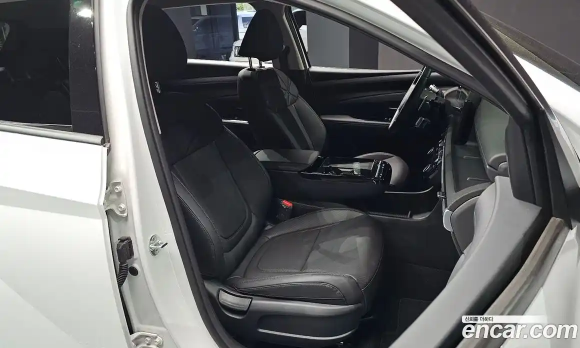 Hyundai Tucson 2024 1.6 автомат (гидро), фото 11