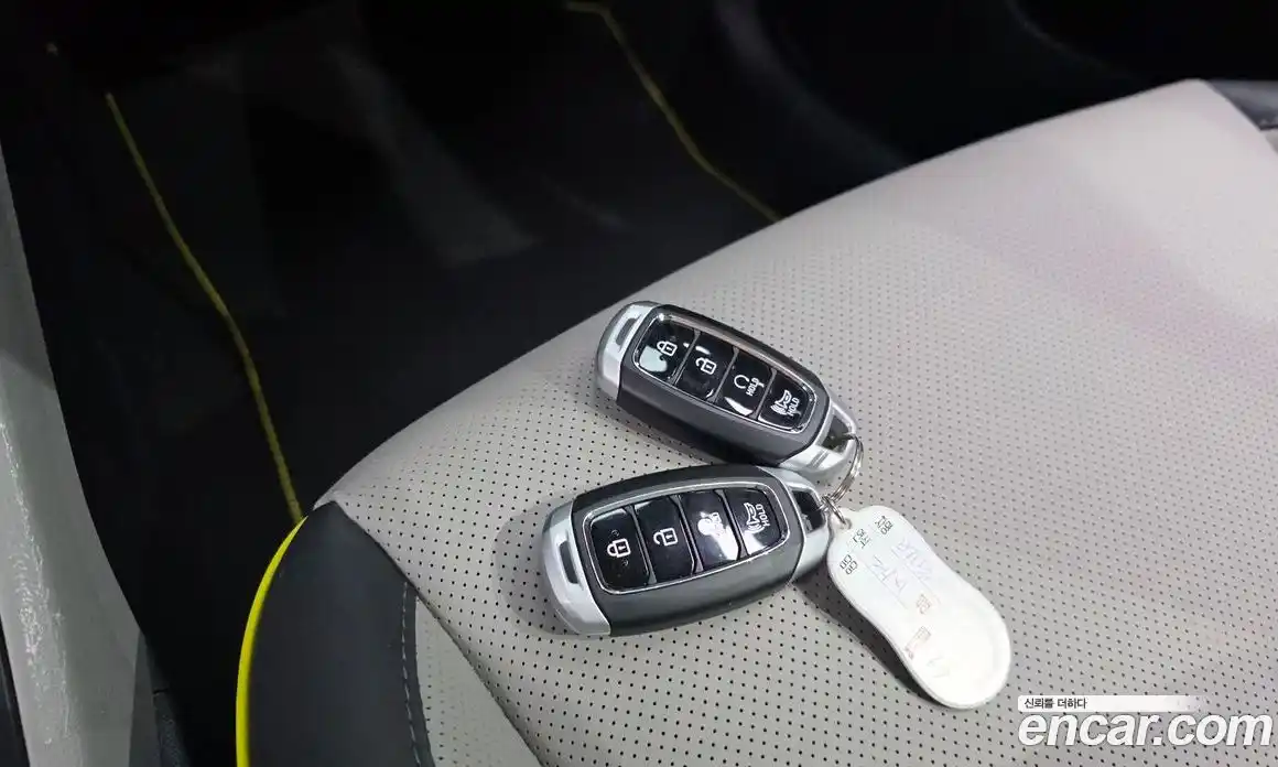 Hyundai Venue 2024 1.6 автомат (гидро), фото 22