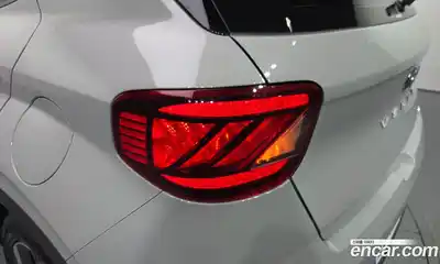 Hyundai Venue 2024 1.6 автомат (гидро), миниатюра 9