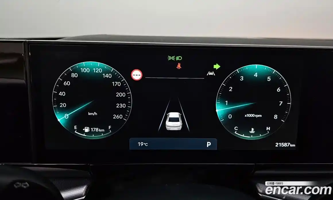 Hyundai Grandeur 2024 3.5 автомат (гидро), фото 11