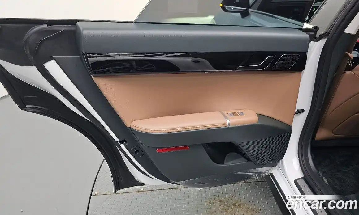 Hyundai Grandeur 2024 3.5 автомат (гидро), фото 15