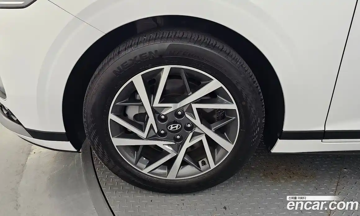 Hyundai Grandeur 2024 3.5 автомат (гидро), фото 5
