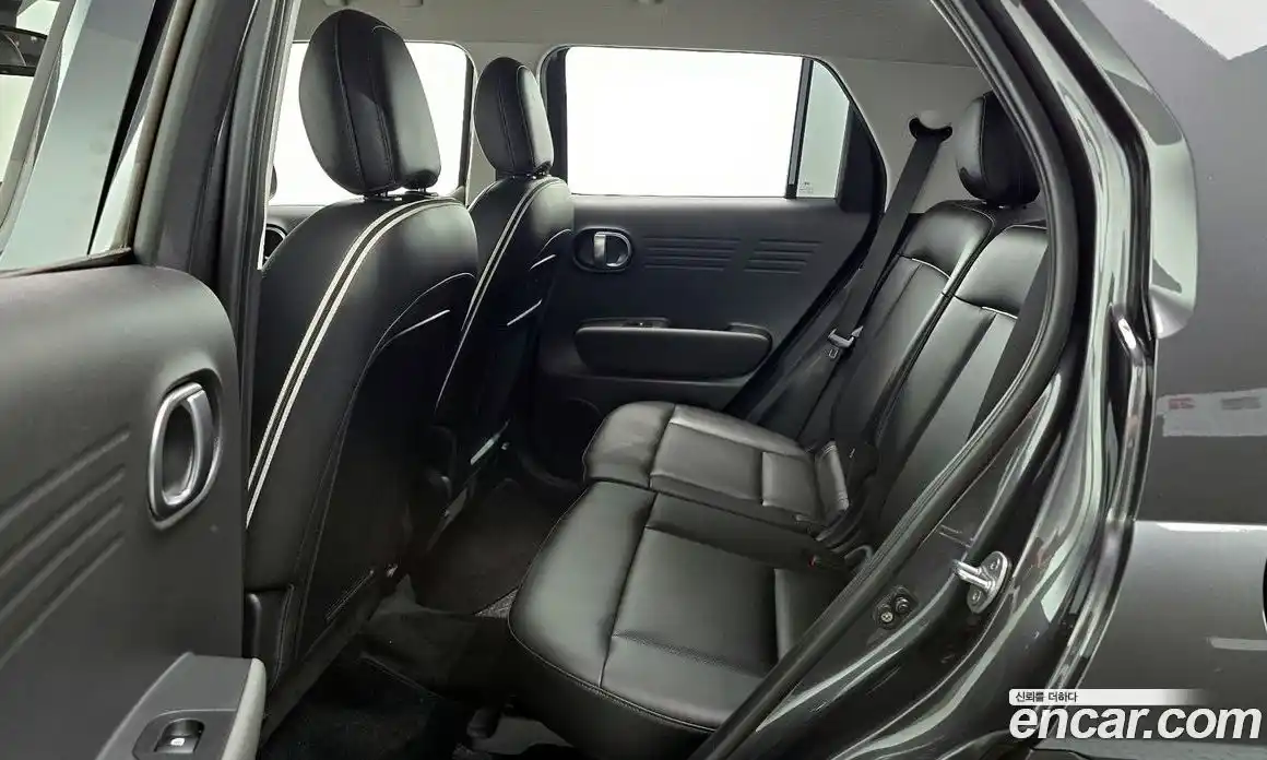 Hyundai Casper 2024 1.0 автомат (гидро), фото 12