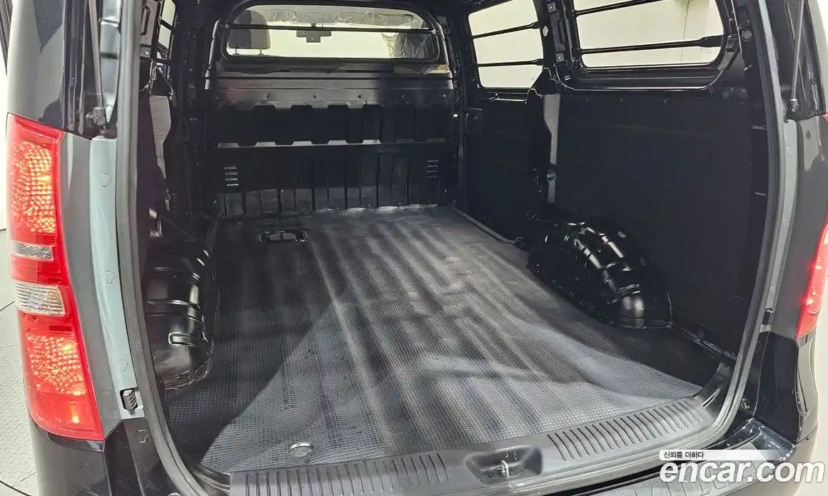 Hyundai Starex 2020 2.5 автомат (гидро), фото 26