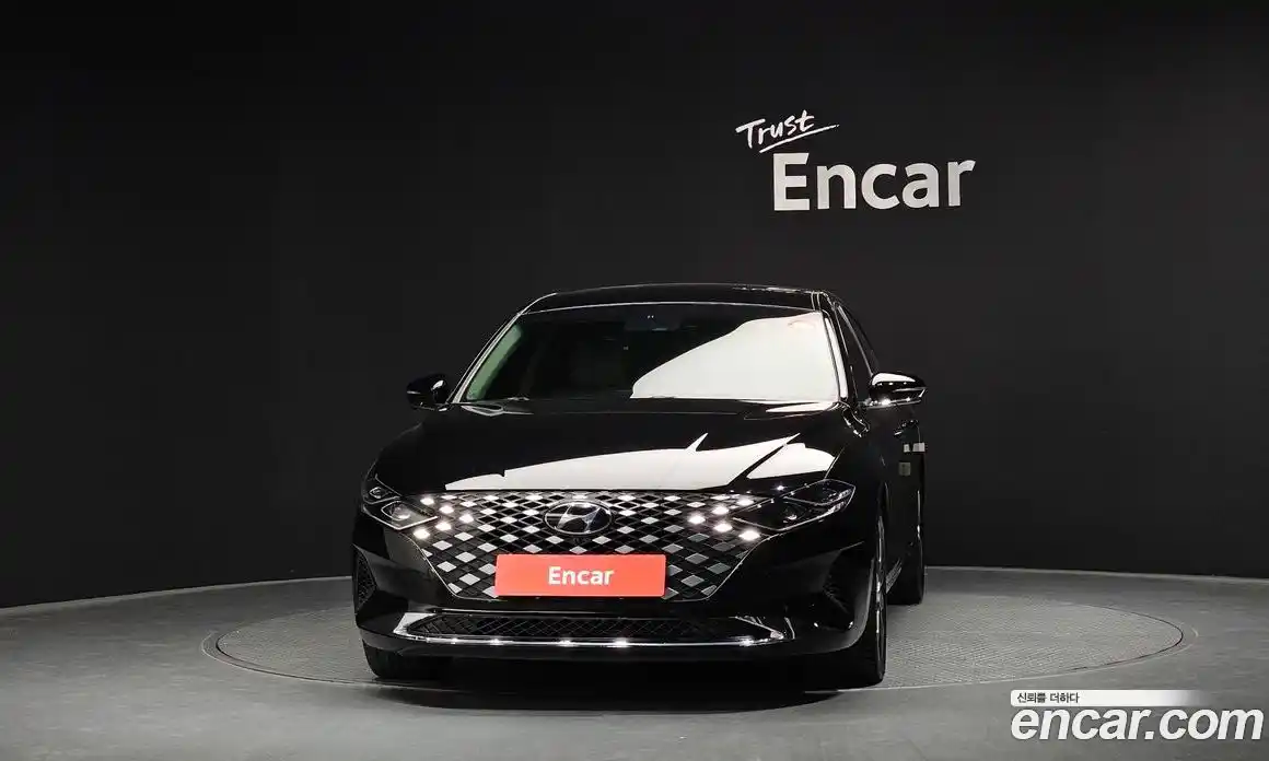 Hyundai Grandeur 2022 2.5 автомат (гидро), фото 3