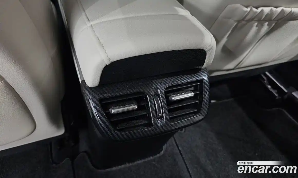 Hyundai Grandeur 2022 2.5 автомат (гидро), фото 31