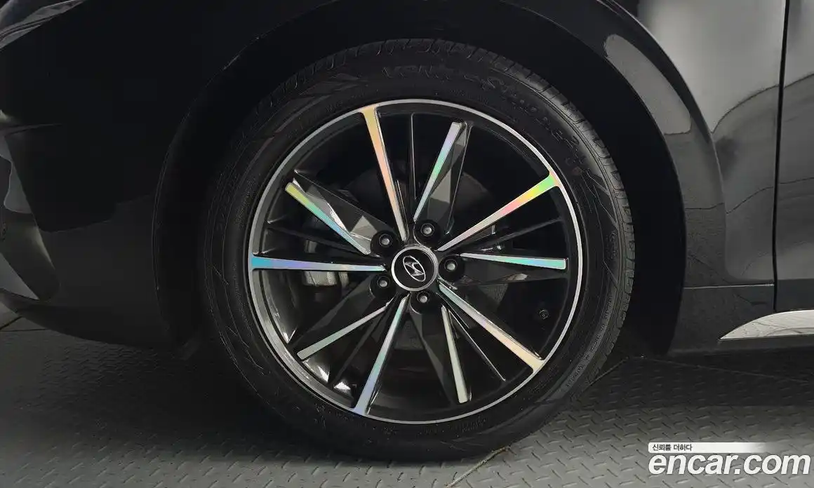 Hyundai Grandeur 2022 2.5 автомат (гидро), фото 5