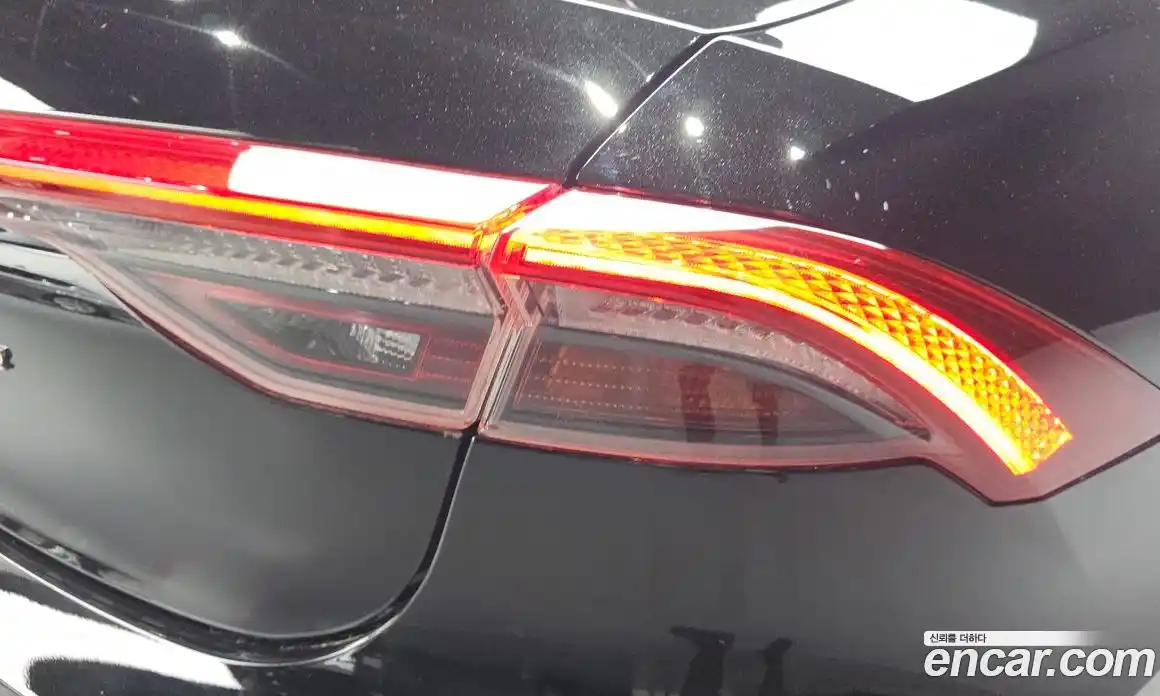 Hyundai Grandeur 2022 2.5 автомат (гидро), фото 9