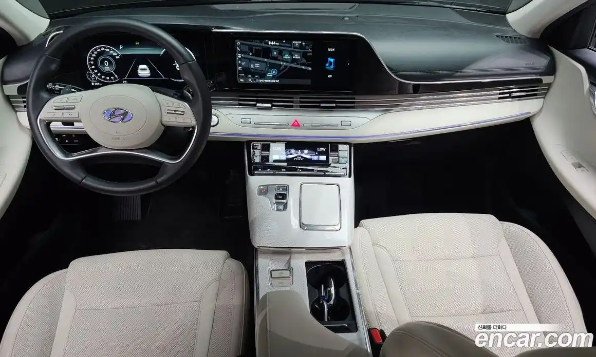 Hyundai Grandeur 2022 2.5 автомат (гидро), фото 10