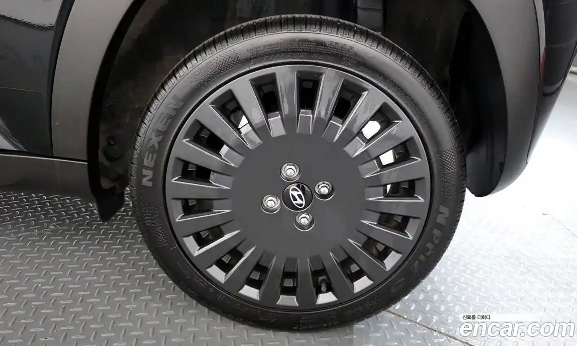 Hyundai Casper 2025 1.0 автомат (гидро), фото 7