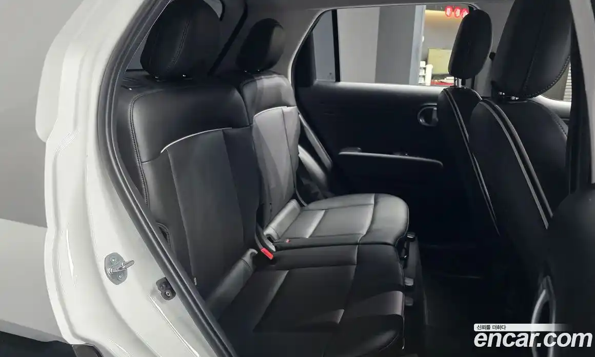 Hyundai Casper 2024 1.0 автомат (гидро), фото 12