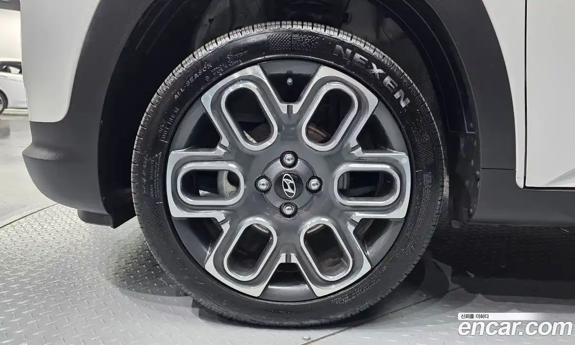Hyundai Casper 2024 1.0 автомат (гидро), фото 5