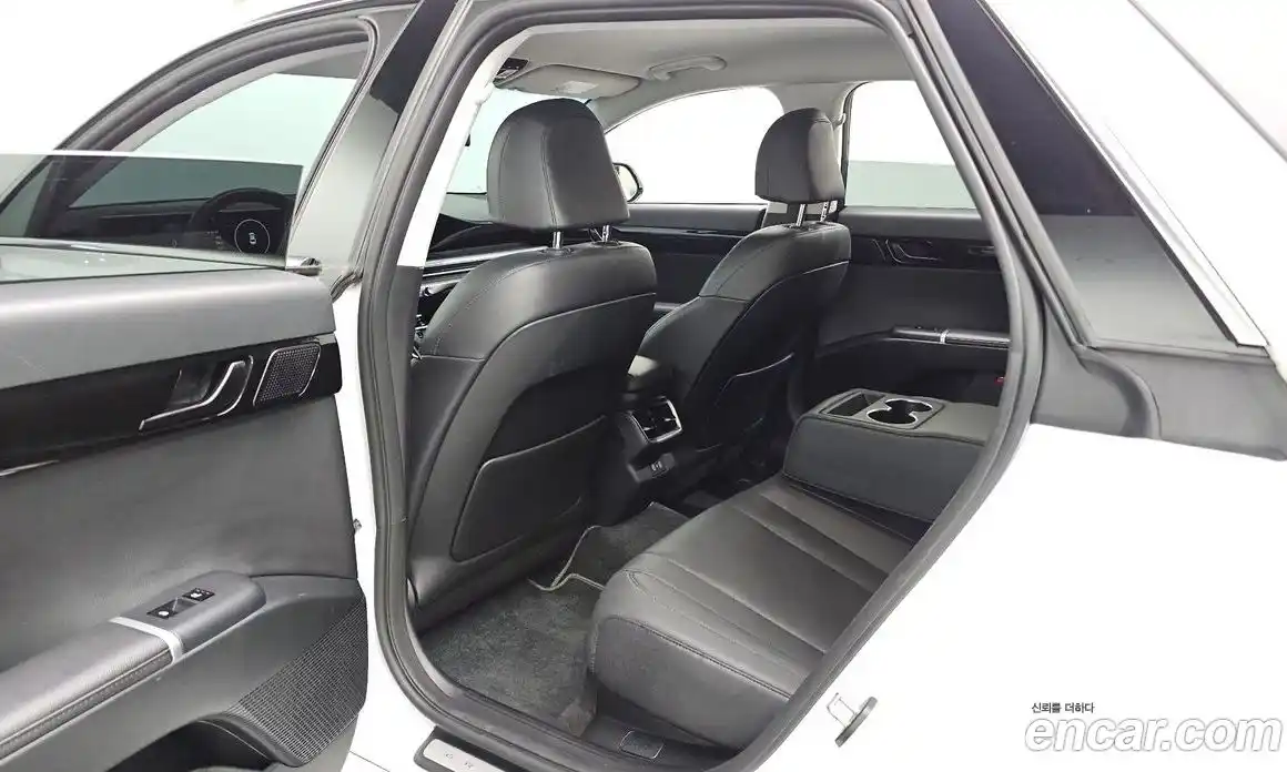 Hyundai Grandeur 2024 3.5 автомат (гидро), фото 16