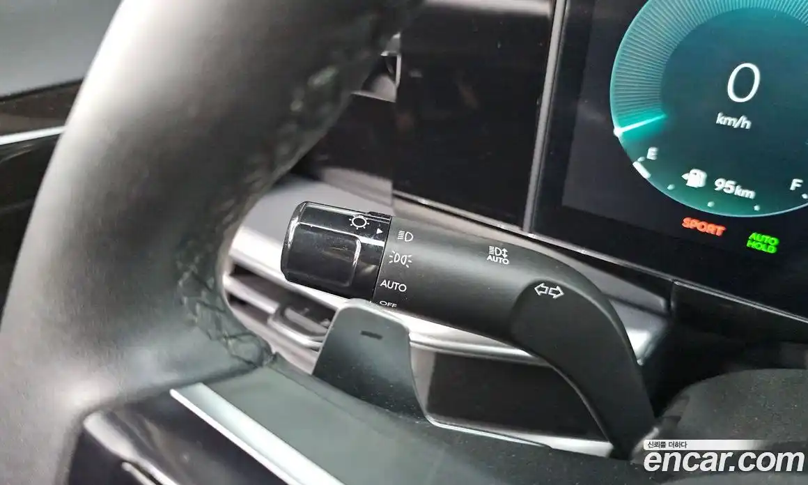Hyundai Grandeur 2024 3.5 автомат (гидро), фото 25