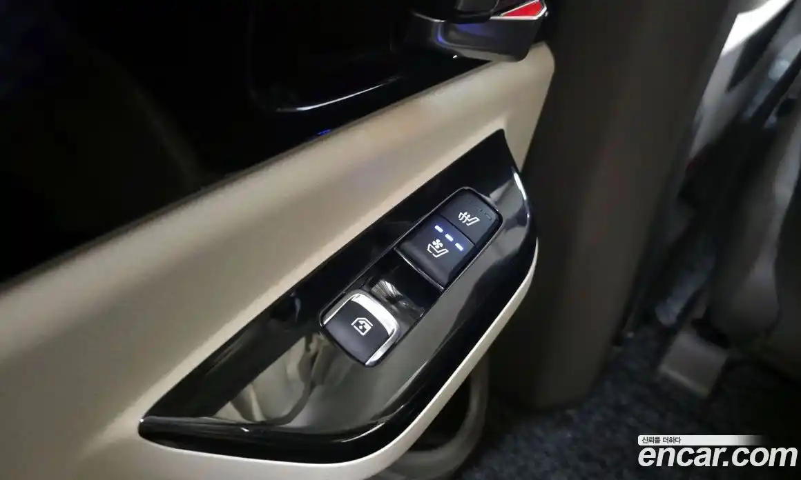 Kia Carnival 2023 3.5 автомат (гидро), фото 19