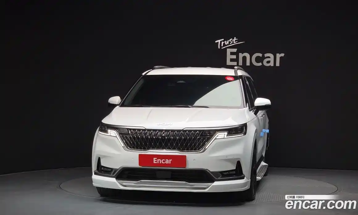Kia Carnival 2023 3.5 автомат (гидро), фото 3