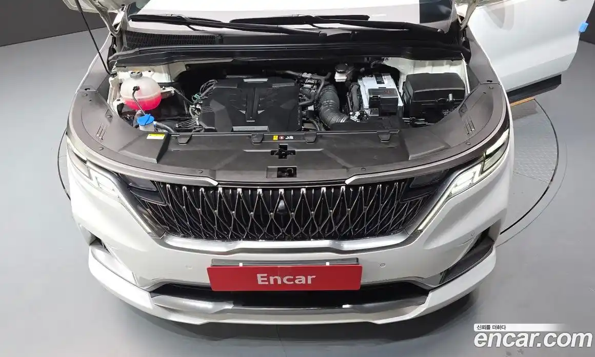 Kia Carnival 2023 3.5 автомат (гидро), фото 6