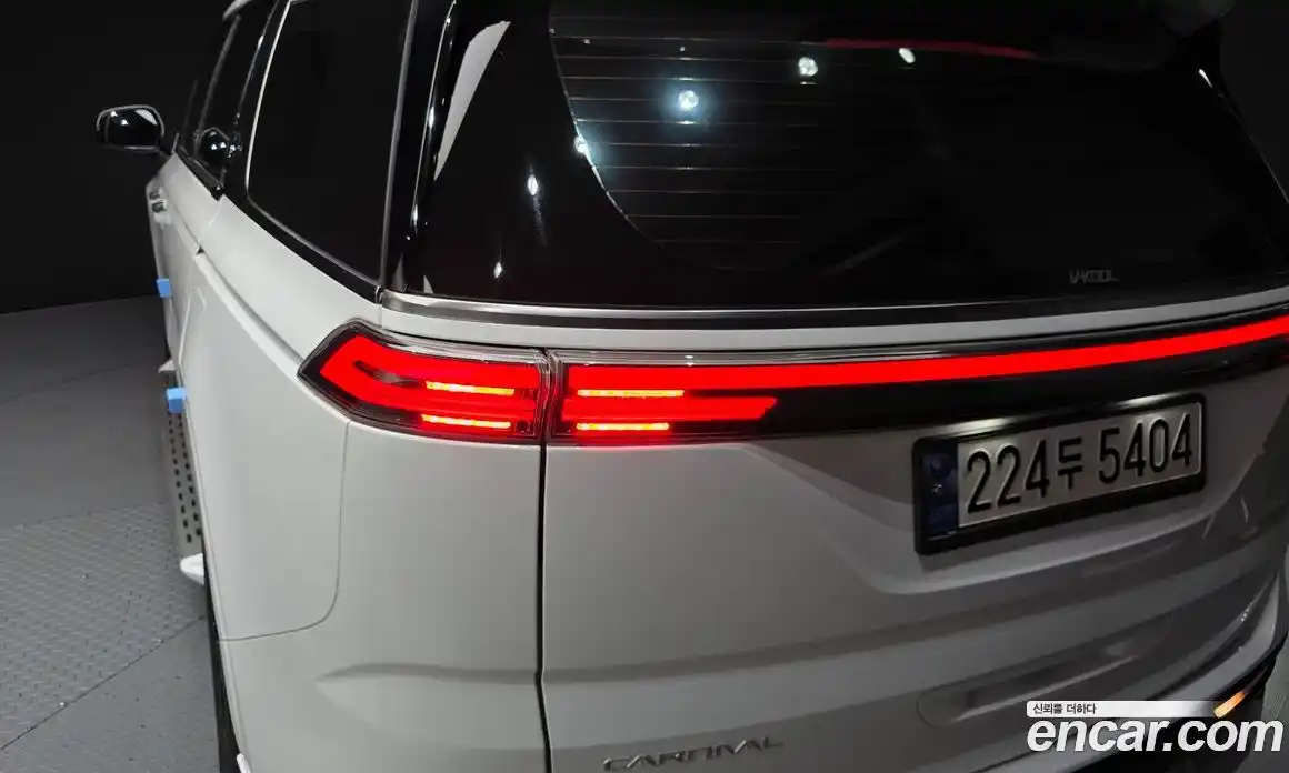 Kia Carnival 2023 3.5 автомат (гидро), фото 9