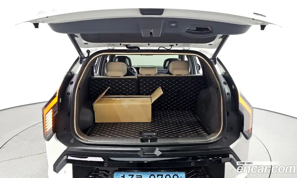 Kia EV3 2024 0.2 автомат (гидро), фото 26