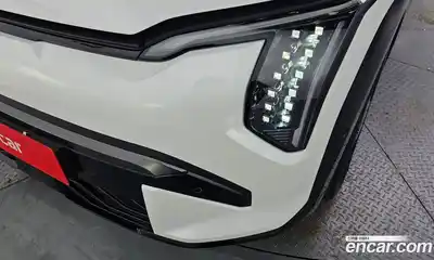 Kia EV3 2024 0.2 автомат (гидро), миниатюра 8