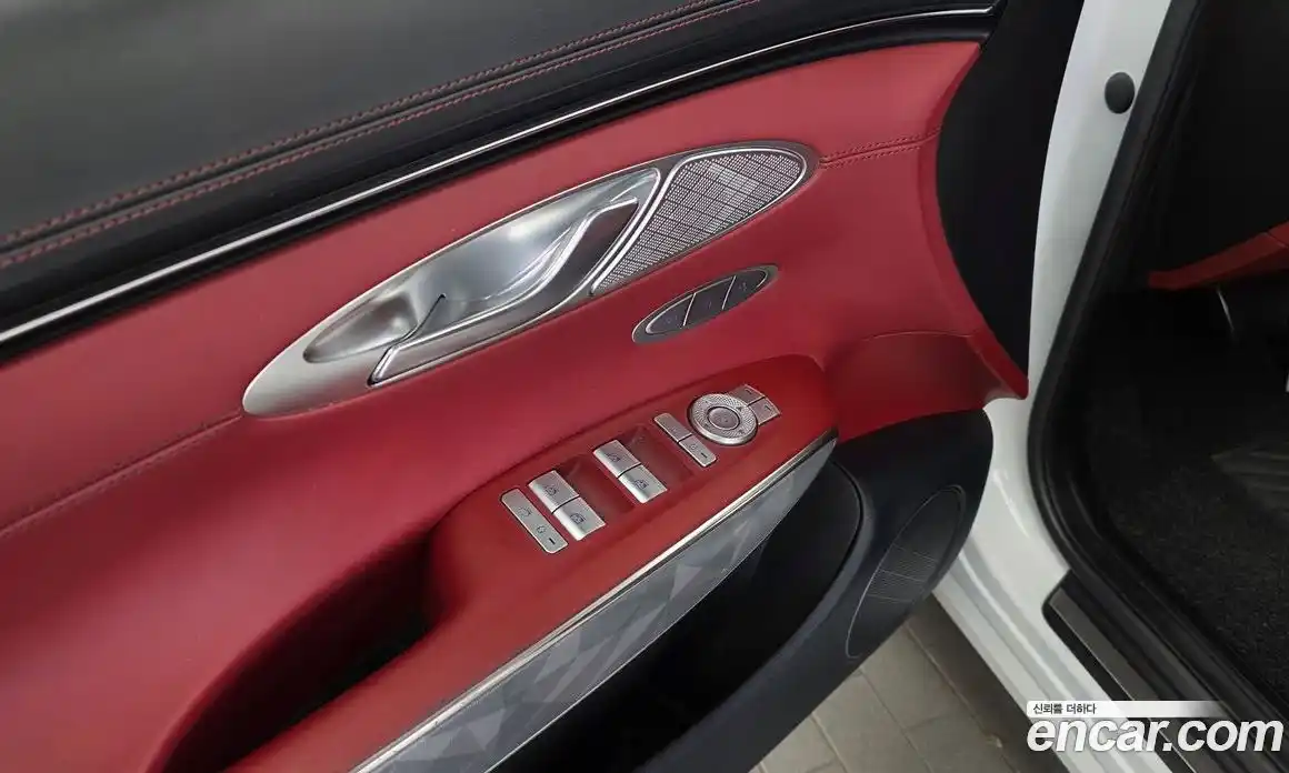 Genesis GV70 2021 3.5 автомат (гидро), фото 34