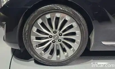 Genesis EQ900 2016 5.0 автомат (гидро), миниатюра 5