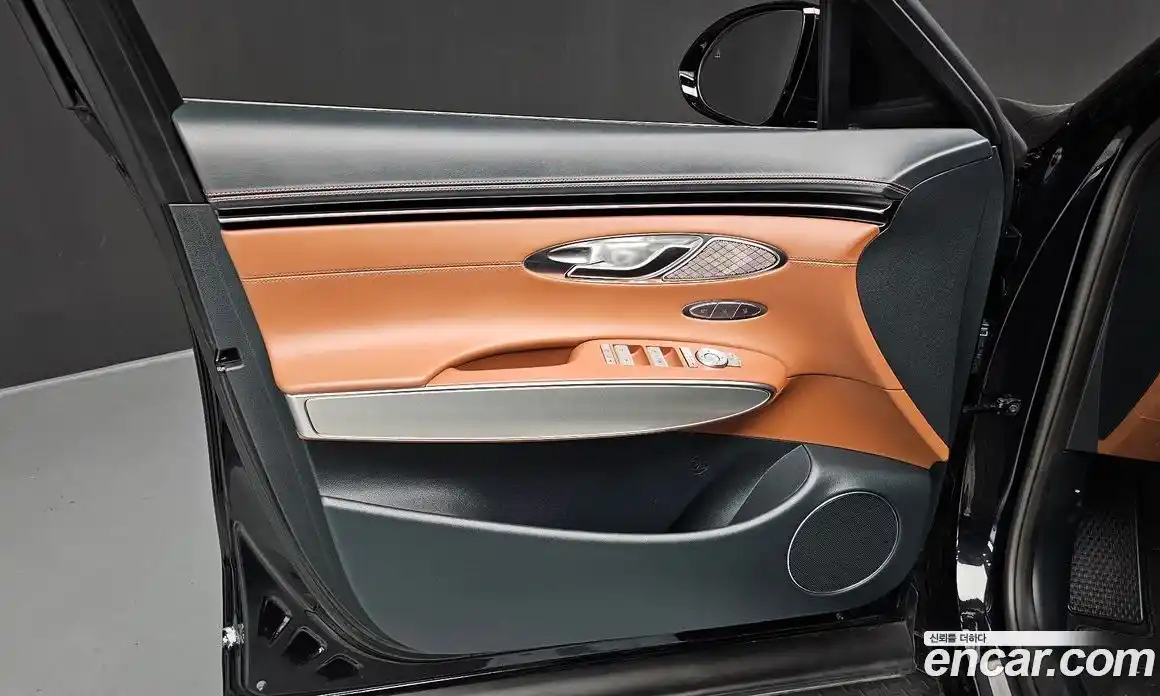 Genesis GV70 2021 2.5 автомат (гидро), фото 14