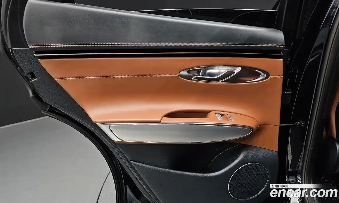 Genesis GV70 2021 2.5 автомат (гидро), фото 15